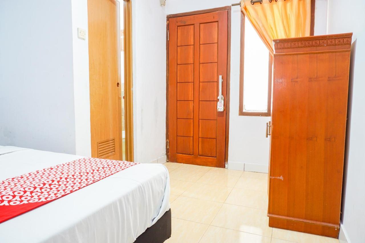Oyo 569 Cigadung Guest House Syariah Bandung Zewnętrze zdjęcie