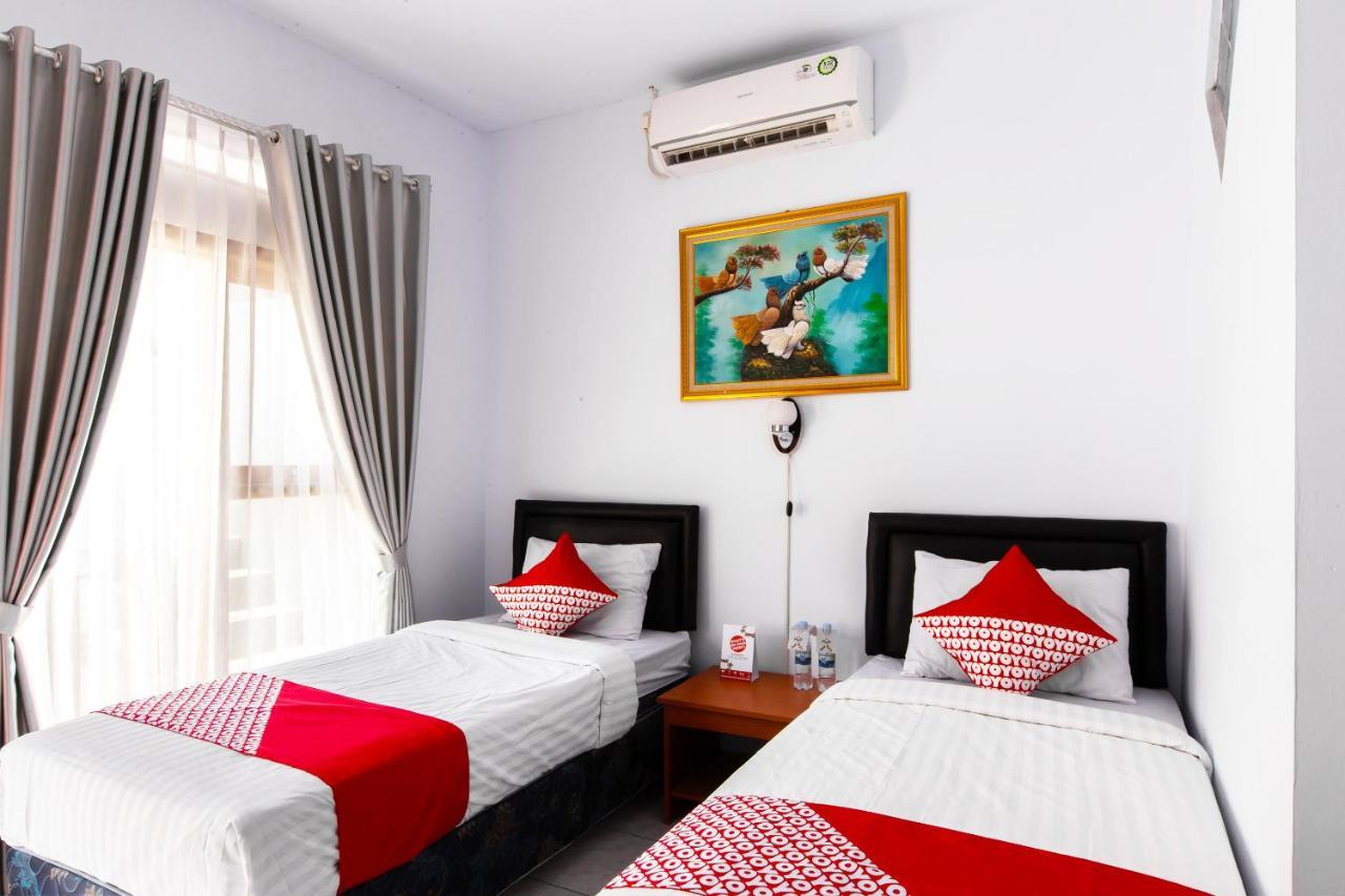 Oyo 569 Cigadung Guest House Syariah Bandung Zewnętrze zdjęcie