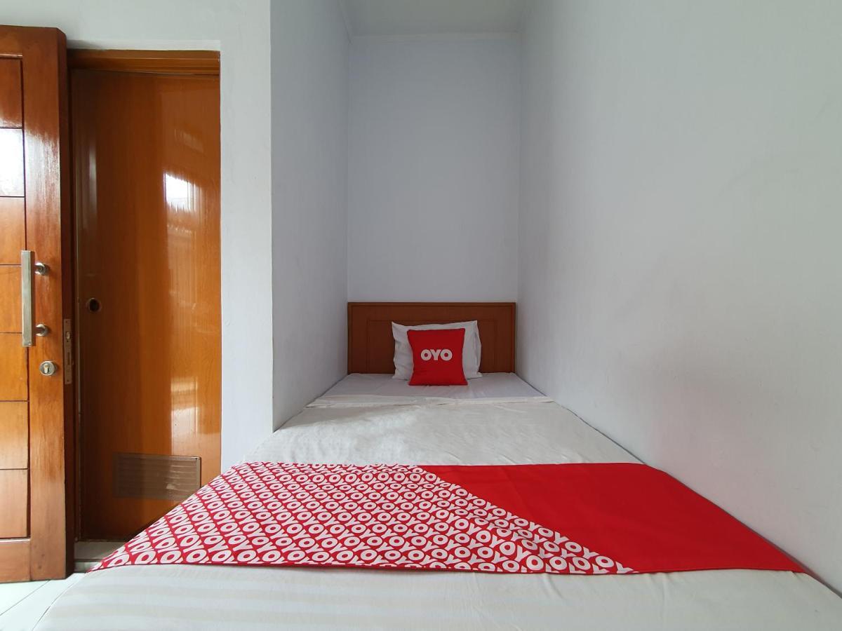 Oyo 569 Cigadung Guest House Syariah Bandung Zewnętrze zdjęcie